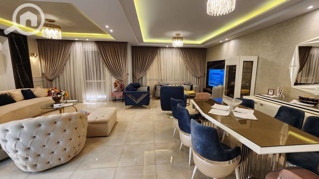 10 20240801_180957. jpg