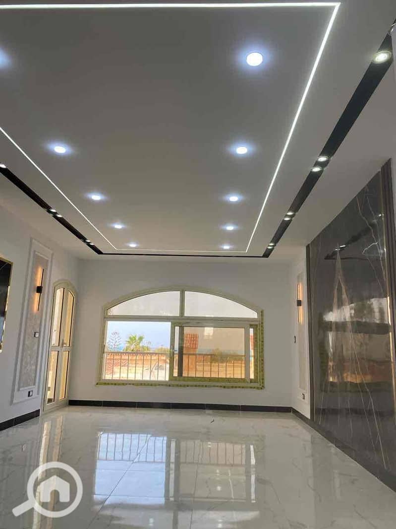 6 0113727f-8e23-4d69-9976-659b9d66f442. jpg