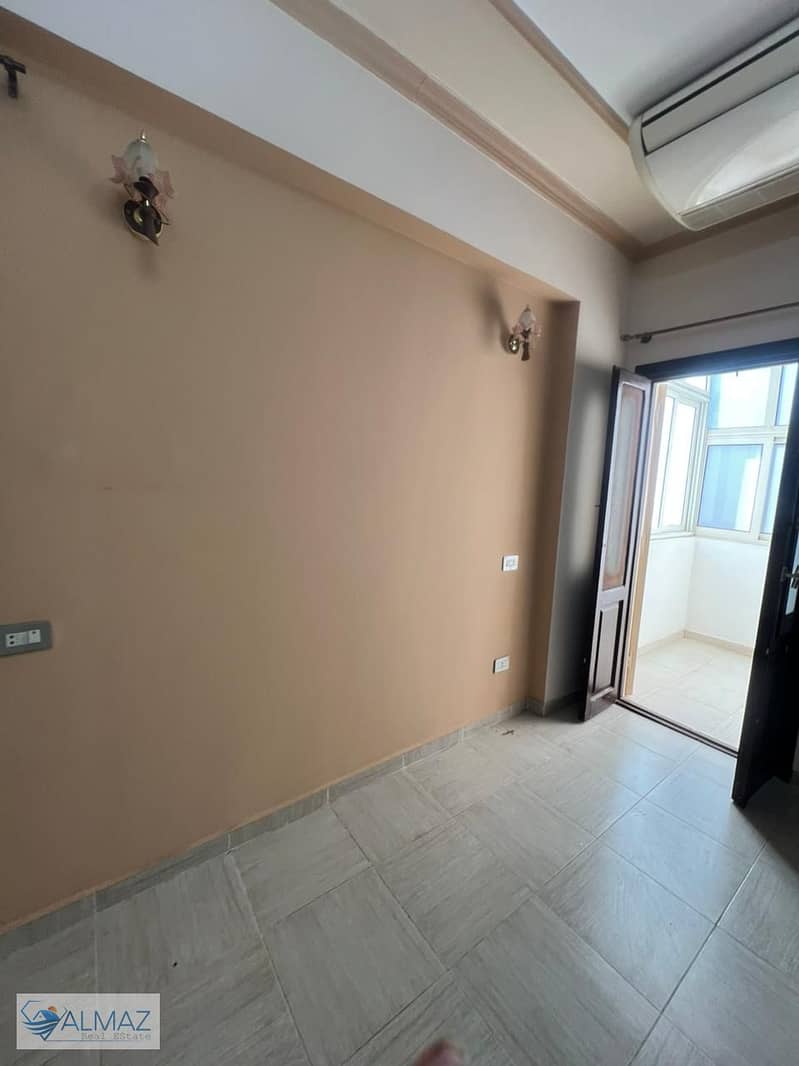 25 WhatsApp Image 2025-11-26 at 3.18. 01 PM (1). jpeg