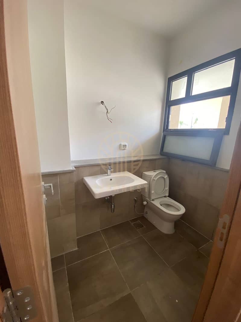 4 IMG-20250429-WA0176. jpg