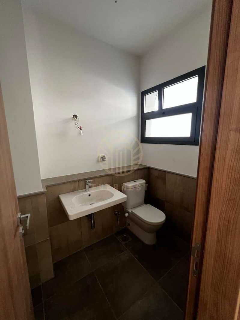 6 IMG-20250814-WA0219. jpg