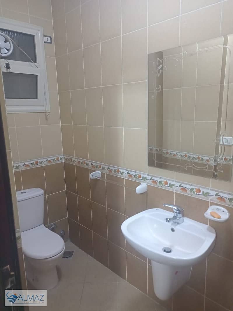 12 WhatsApp Image 2025-11-25 at 1.18. 25 PM (2). jpeg