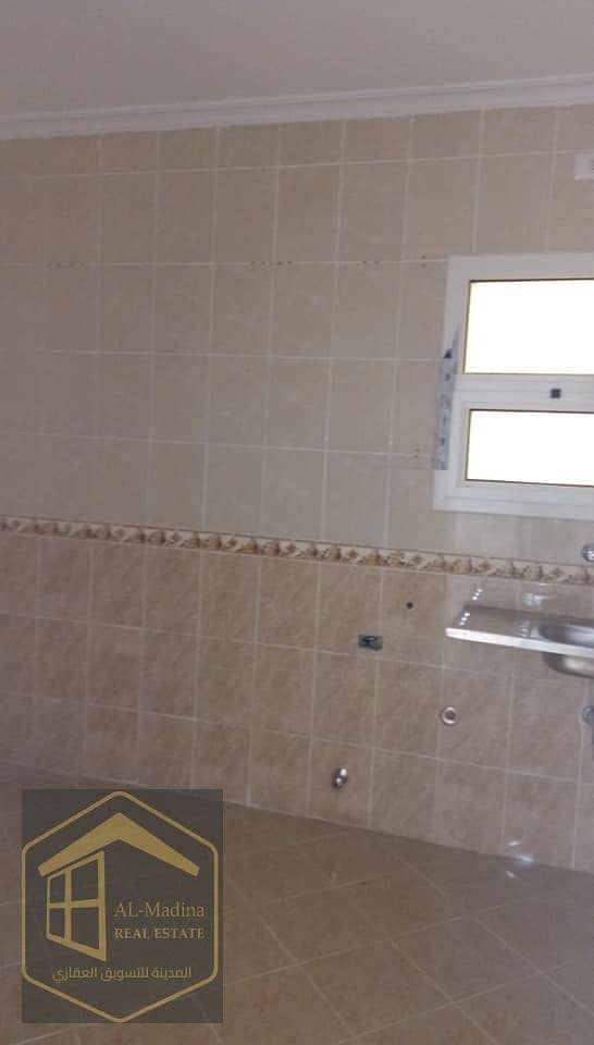 8 WhatsApp Image 2025-11-27 at 10.44. 12 (1). jpeg