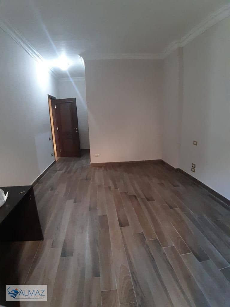 3 WhatsApp Image 2025-11-26 at 11.10. 25 AM (1). jpeg