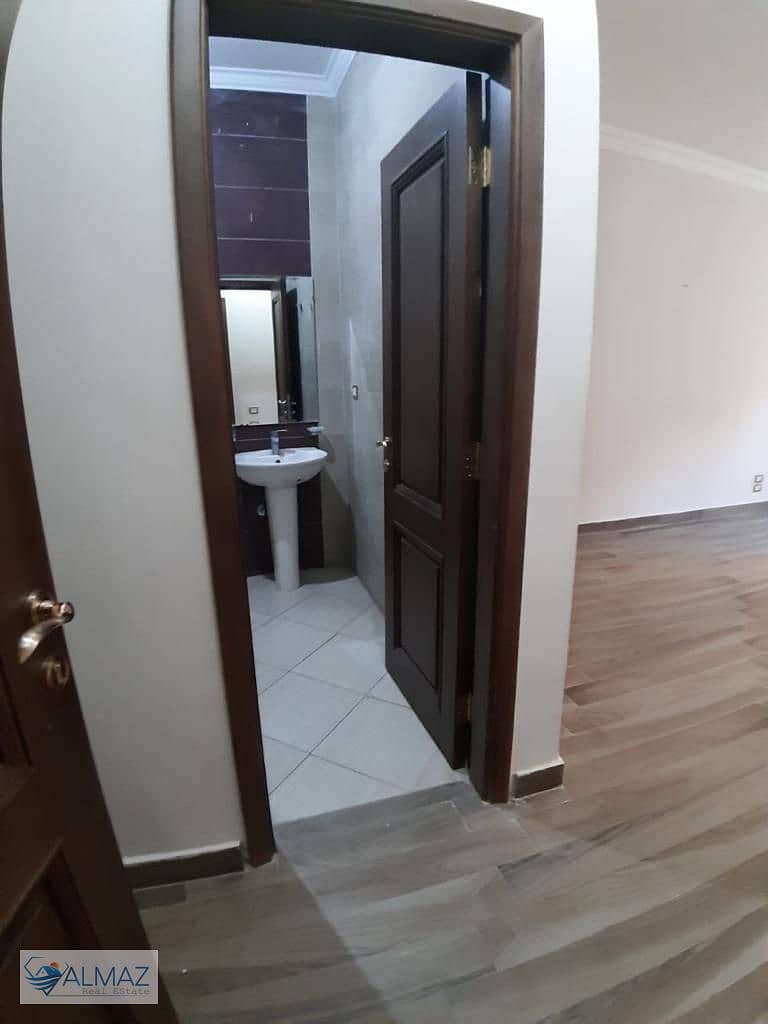 20 WhatsApp Image 2025-11-26 at 11.10. 23 AM (2). jpeg