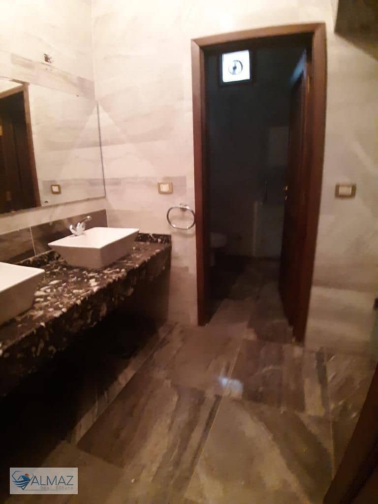 23 WhatsApp Image 2025-11-26 at 11.10. 26 AM (1). jpeg