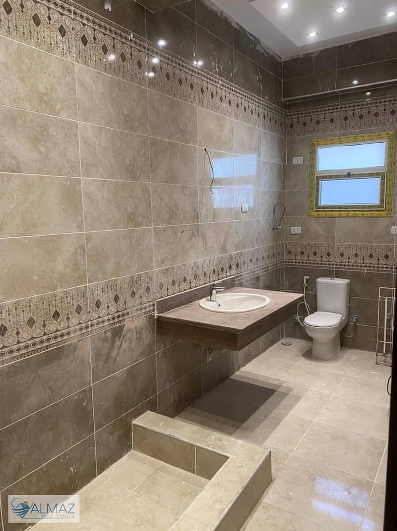 8 WhatsApp Image 2025-11-26 at 11.18. 03 AM (1). jpeg