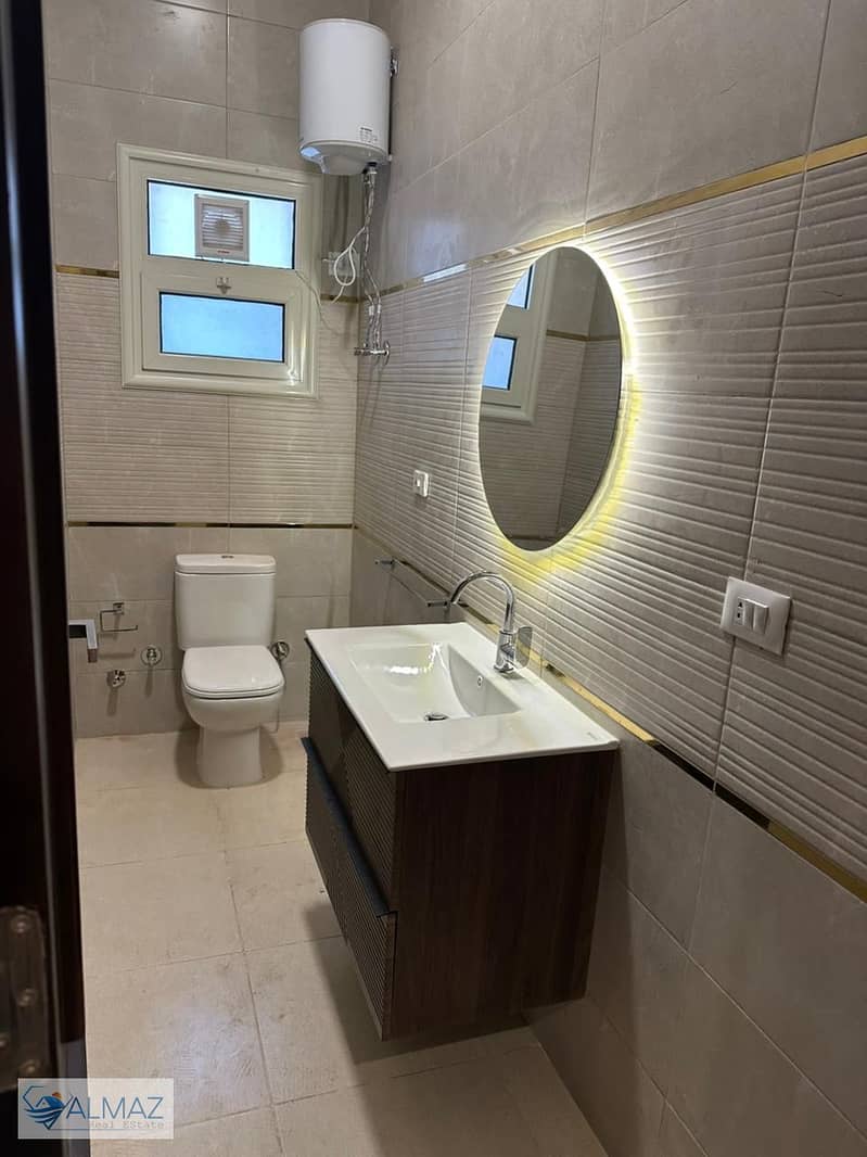 24 WhatsApp Image 2025-11-26 at 11.28. 54 AM (1). jpeg