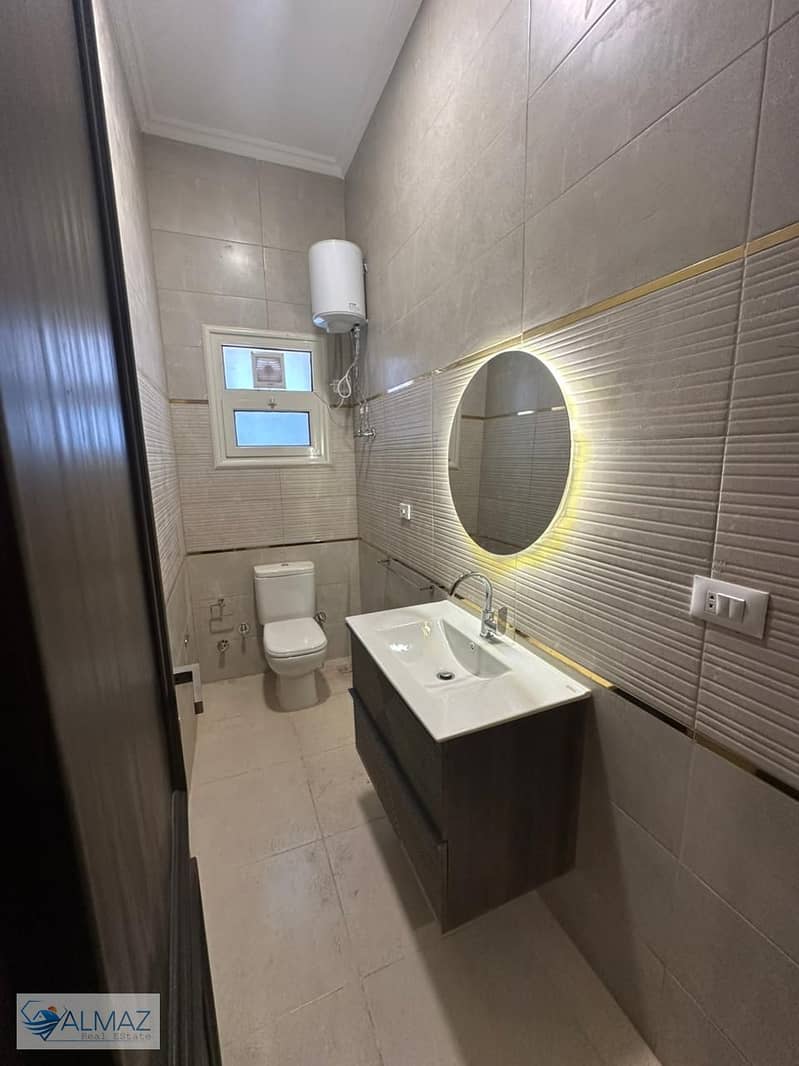 25 WhatsApp Image 2025-11-26 at 11.28. 54 AM (2). jpeg