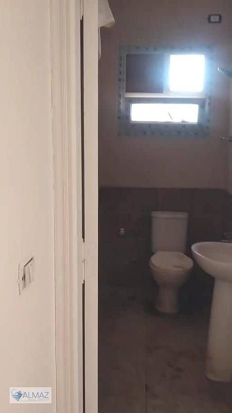 21 WhatsApp Image 2025-11-26 at 12.00. 41 PM (3). jpeg