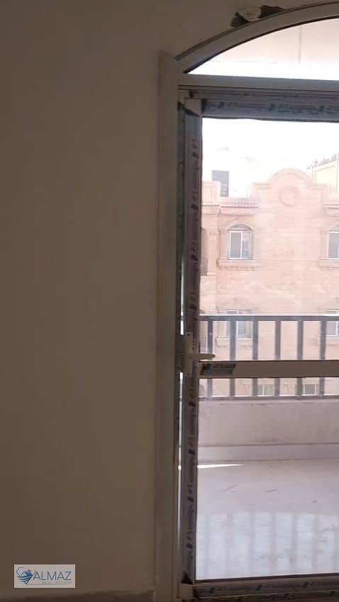 23 WhatsApp Image 2025-11-26 at 12.00. 42 PM (5). jpeg