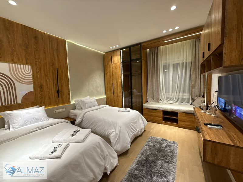 9 WhatsApp Image 2025-11-26 at 1.05. 40 PM. jpeg