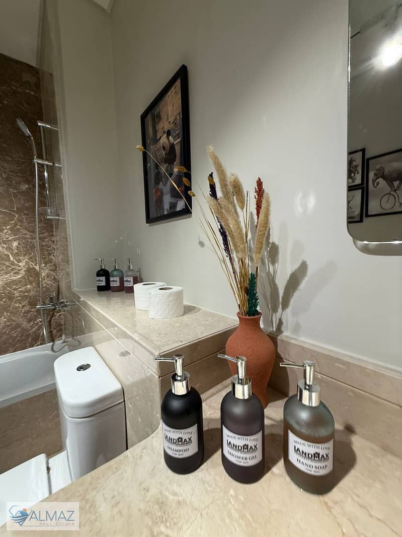 29 WhatsApp Image 2025-11-26 at 1.05. 58 PM (1). jpeg