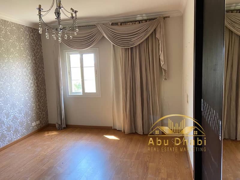 9 590345299_122170486988800390_8665430807315968452_n. jpg