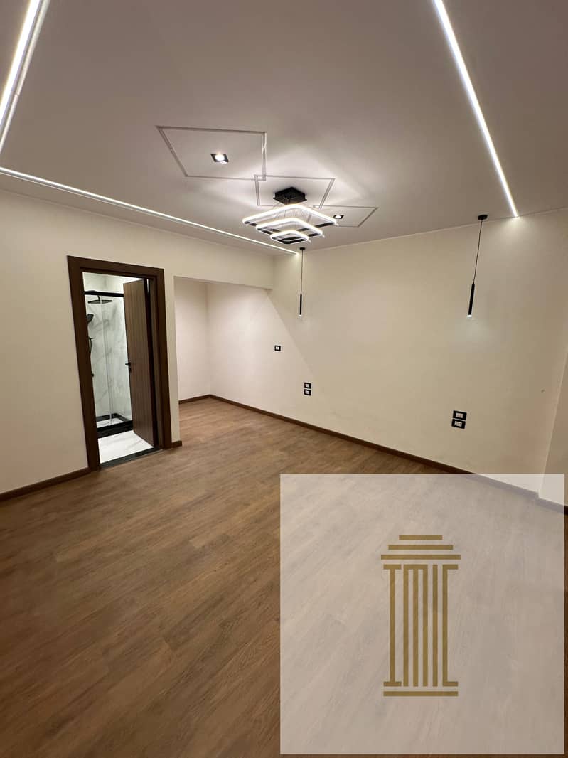 10 WhatsApp Image 2025-11-25 at 4.58. 08 PM. jpeg