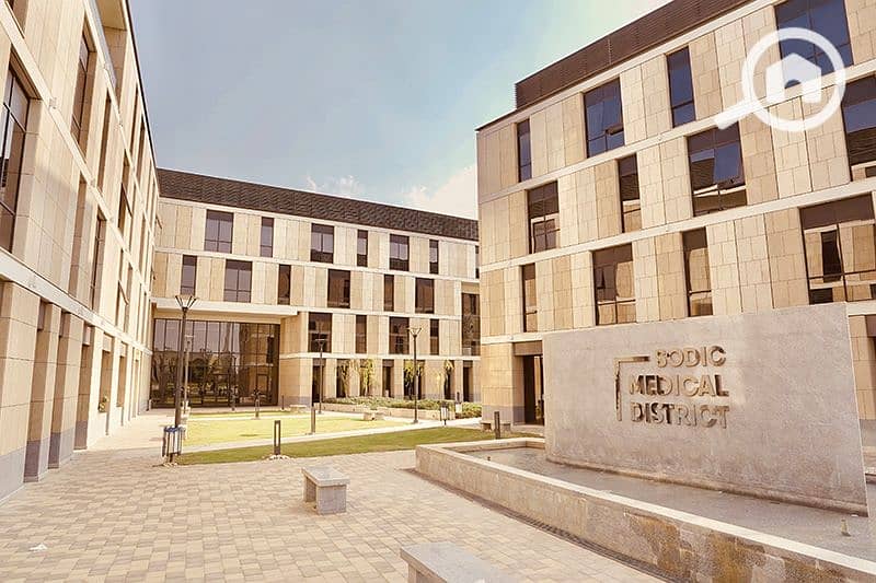 4 renditionDownload (2). jpg