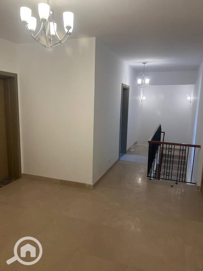 7 91852f80-c6dc-4db4-8282-d128f9f9e5ba. jpg