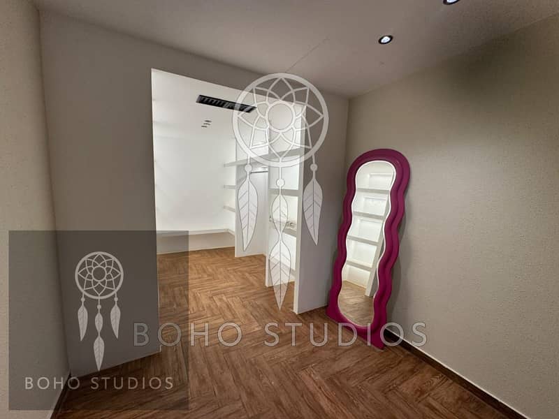 28 ceadaa23-8ed3-4ead-a54d-4b73d312f155. jpg