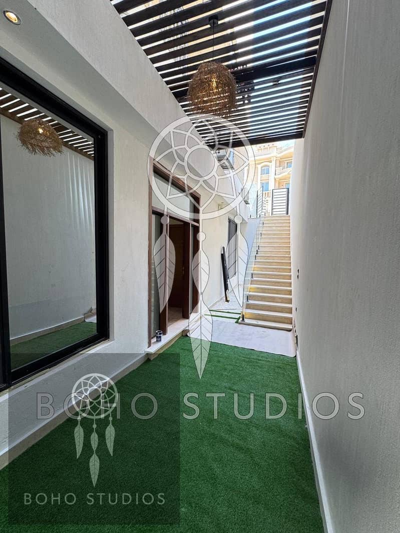 44 67cf032b-62af-4ea9-b794-fc81f301246f. jpg