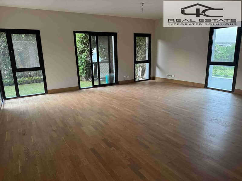 1000434850. jpg 1000434850. jpg