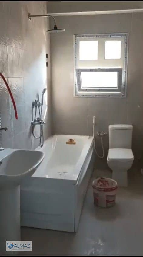 24 WhatsApp Image 2025-11-27 at 11.43. 16 AM (3). jpeg