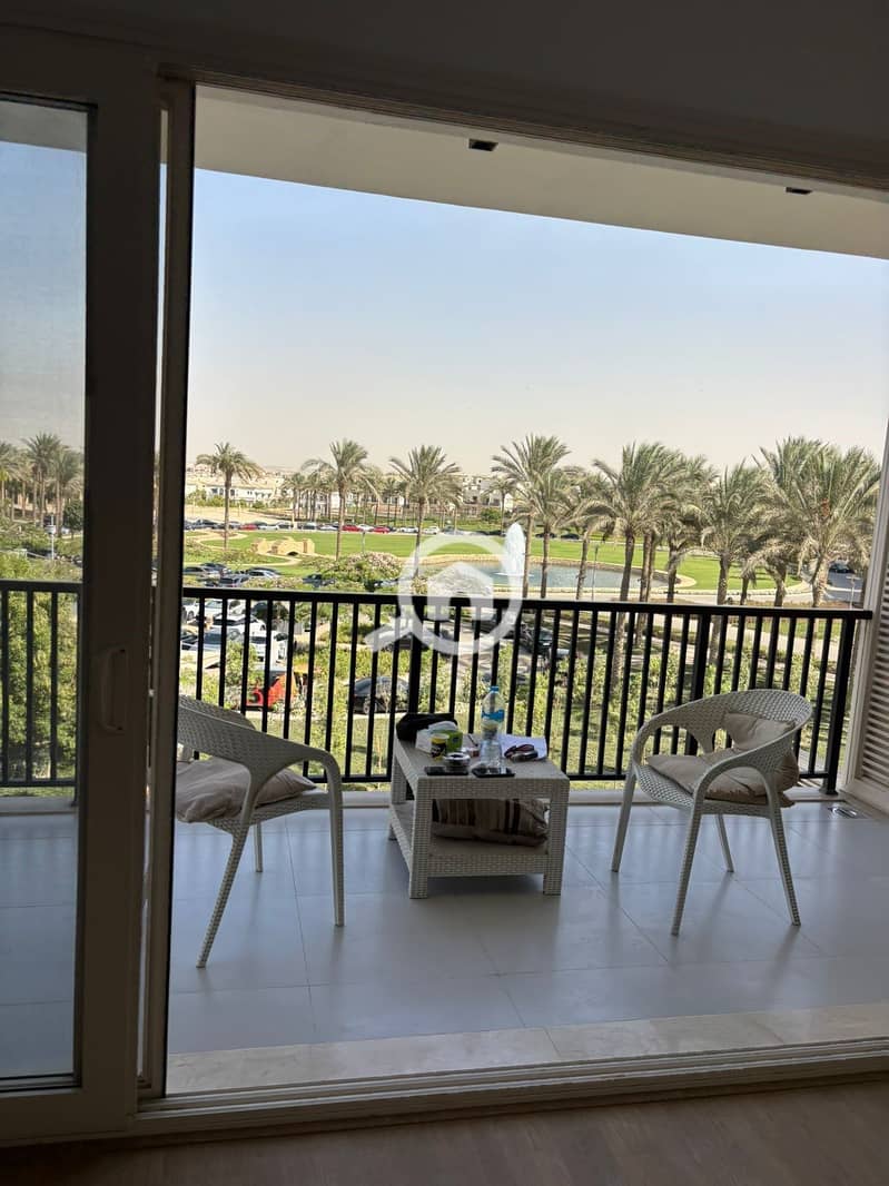 2033d83e-8c39-4bc3-a1f5-428a8fab43bc. jpg