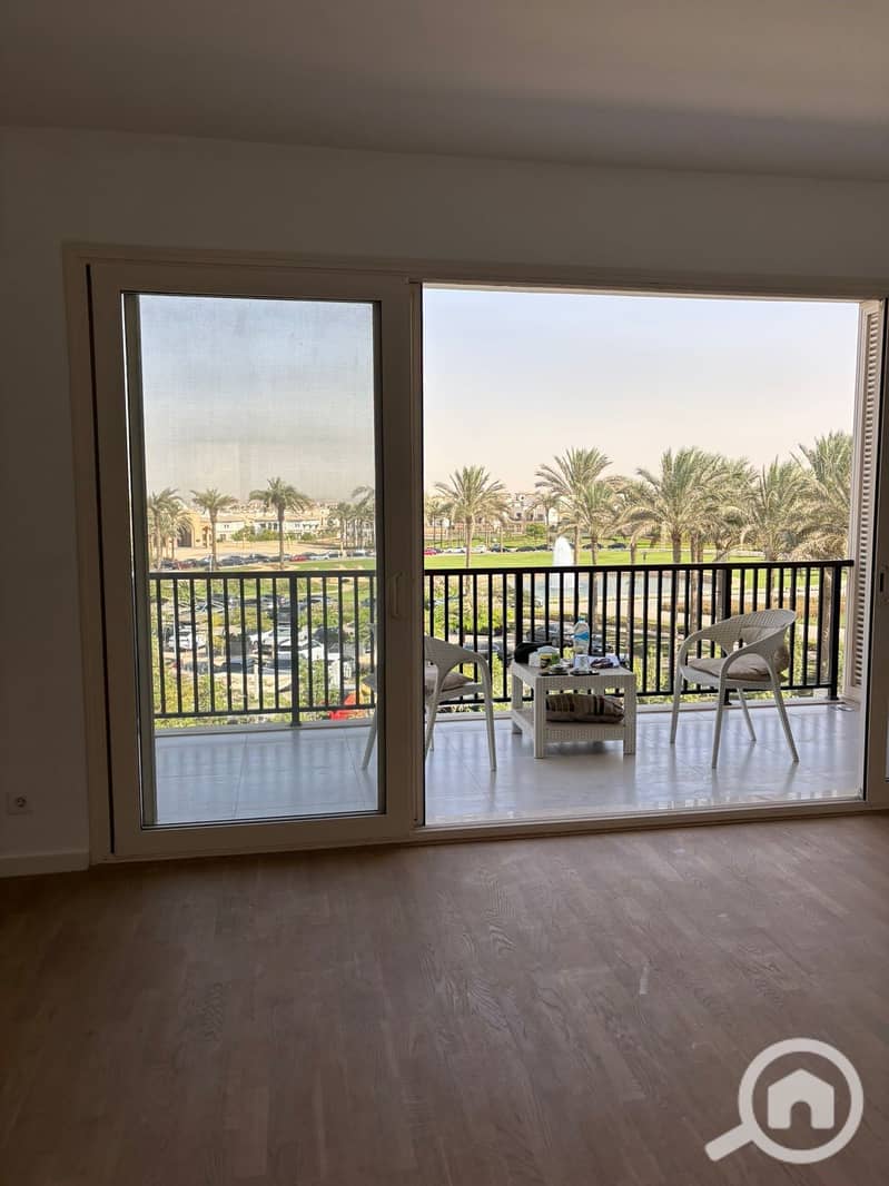 5 69bfb7fd-68cd-489d-8912-cdb1d6c27e86. jpg