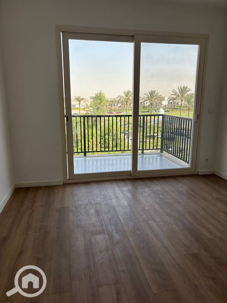 9 e2ada907-77d3-4d85-88ce-36bc185e4b77. jpg