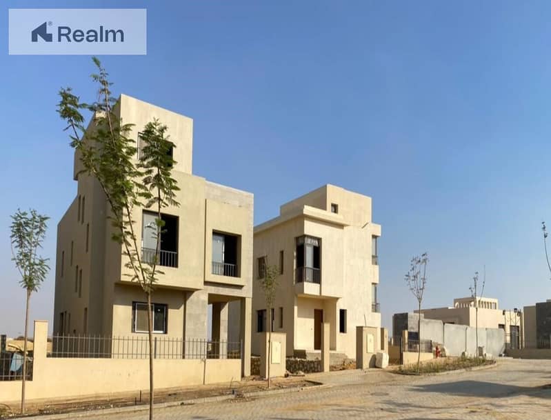 8 WhatsApp Image 2022-11-01 at 02.31. 50. jpg