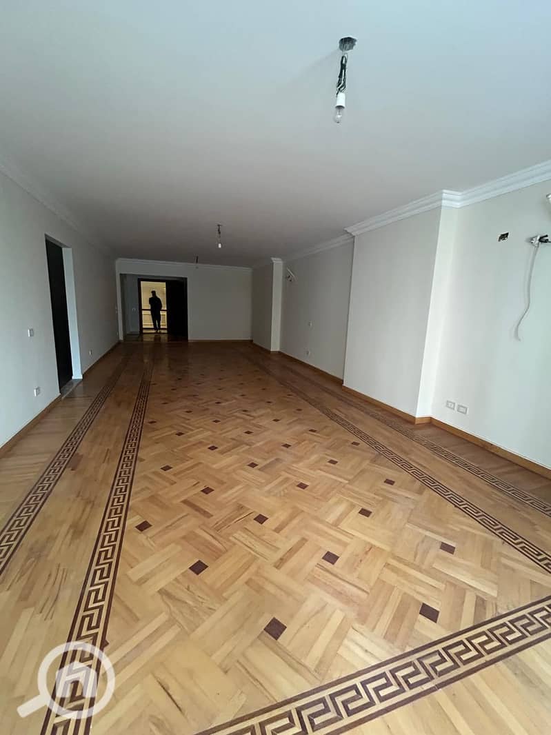 2 ab14f0ae-eb76-473d-a46c-318c4f0d48c1. jpg