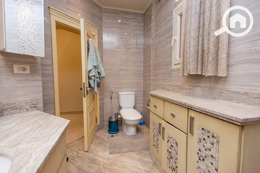 9 6d75f3d4-8509-4c29-997b-30eea8475171. jpg