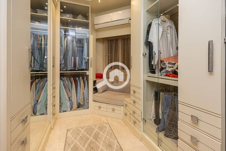 23 959b4154-91e4-4119-984b-b00313626e09. jpg