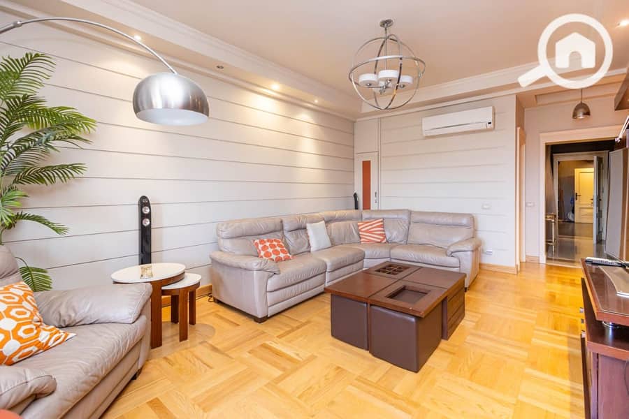 30 a5aed16b-d680-4b1d-8f87-ed441c90f17e. jpg