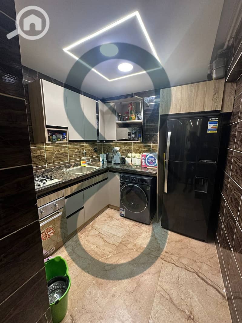 11 PHOTO-2025-11-27-11-53-28 8. jpeg