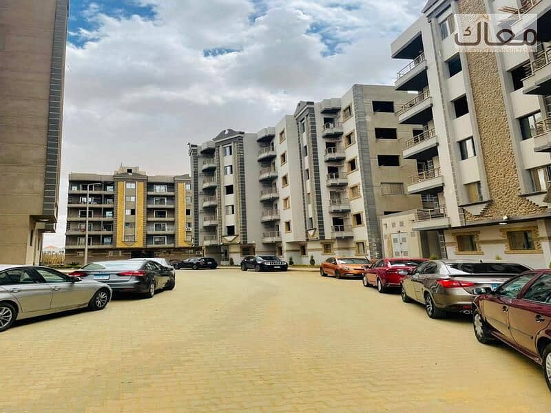 10 047cd978-995c-4b50-9e4f-4e7f6222b463. jpg