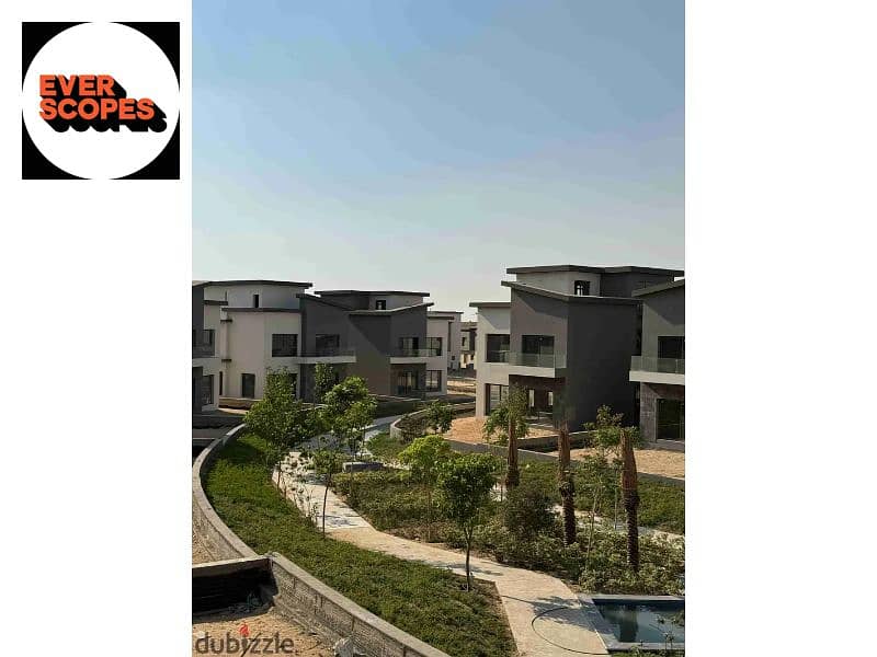 12 148444281-800x600. jpg