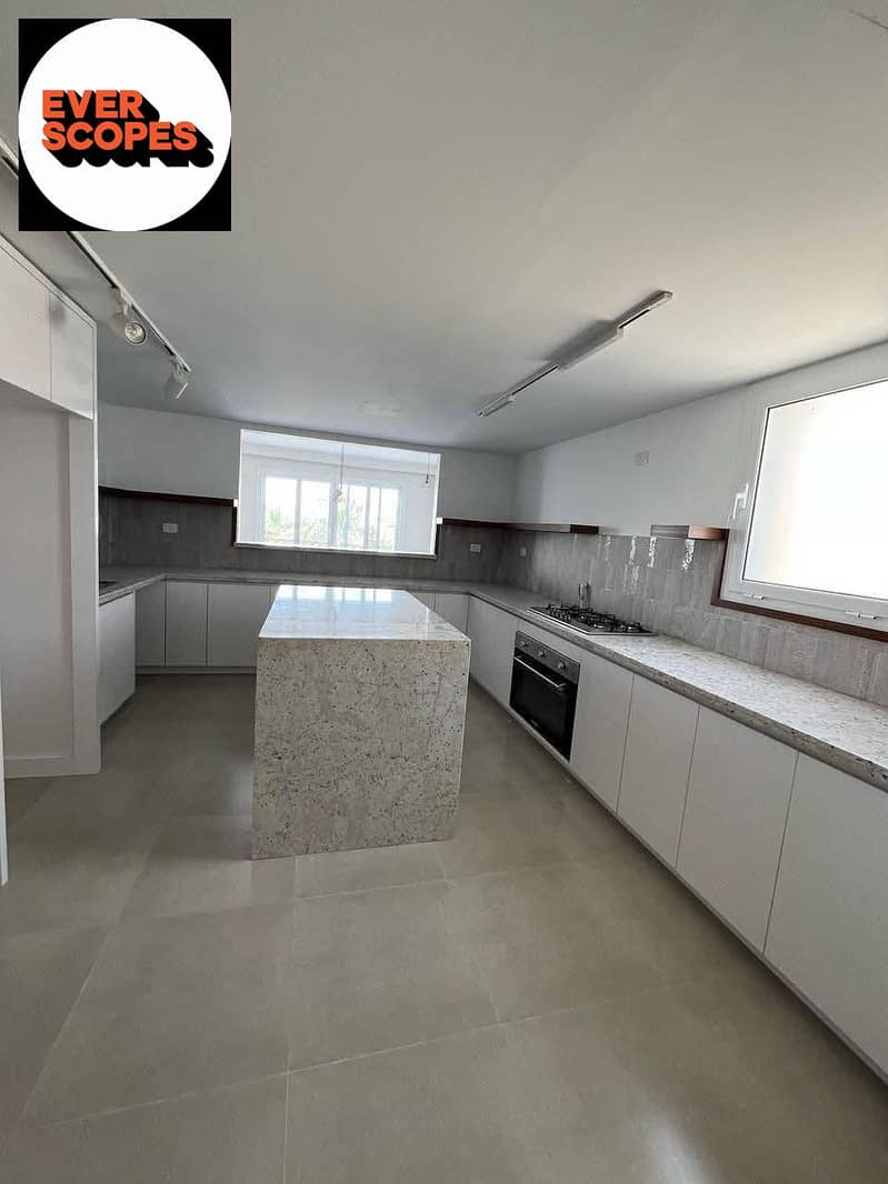 14 550906631_122142567080923090_6004027567394338899_n. jpg