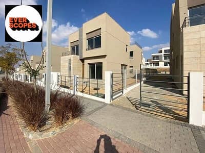 تاون هاوس 4 غرف نوم للبيع في 6 أكتوبر، الجيزة - 6ddb85ba-4ea2-430e-8f09-3bf86d55acf8. jpg