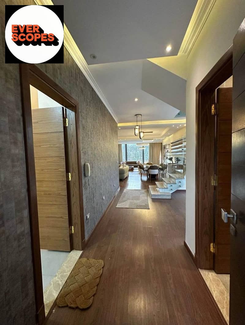 4 WhatsApp Image 2025-10-02 at 1.36. 16 PM. jpeg