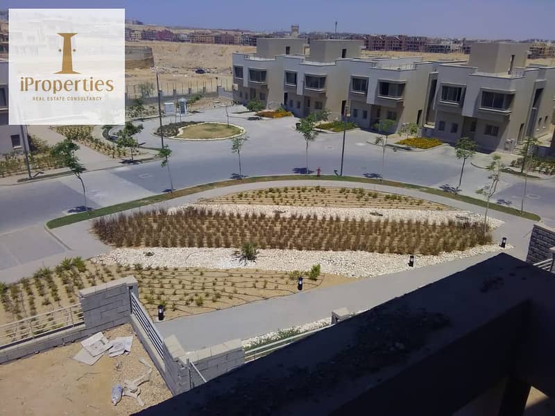 12 fe4599e9-d8d1-44a1-be2c-899799afe061. jpg