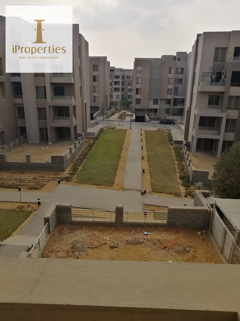 14 VGK_Building_2.282222643_std. jpg