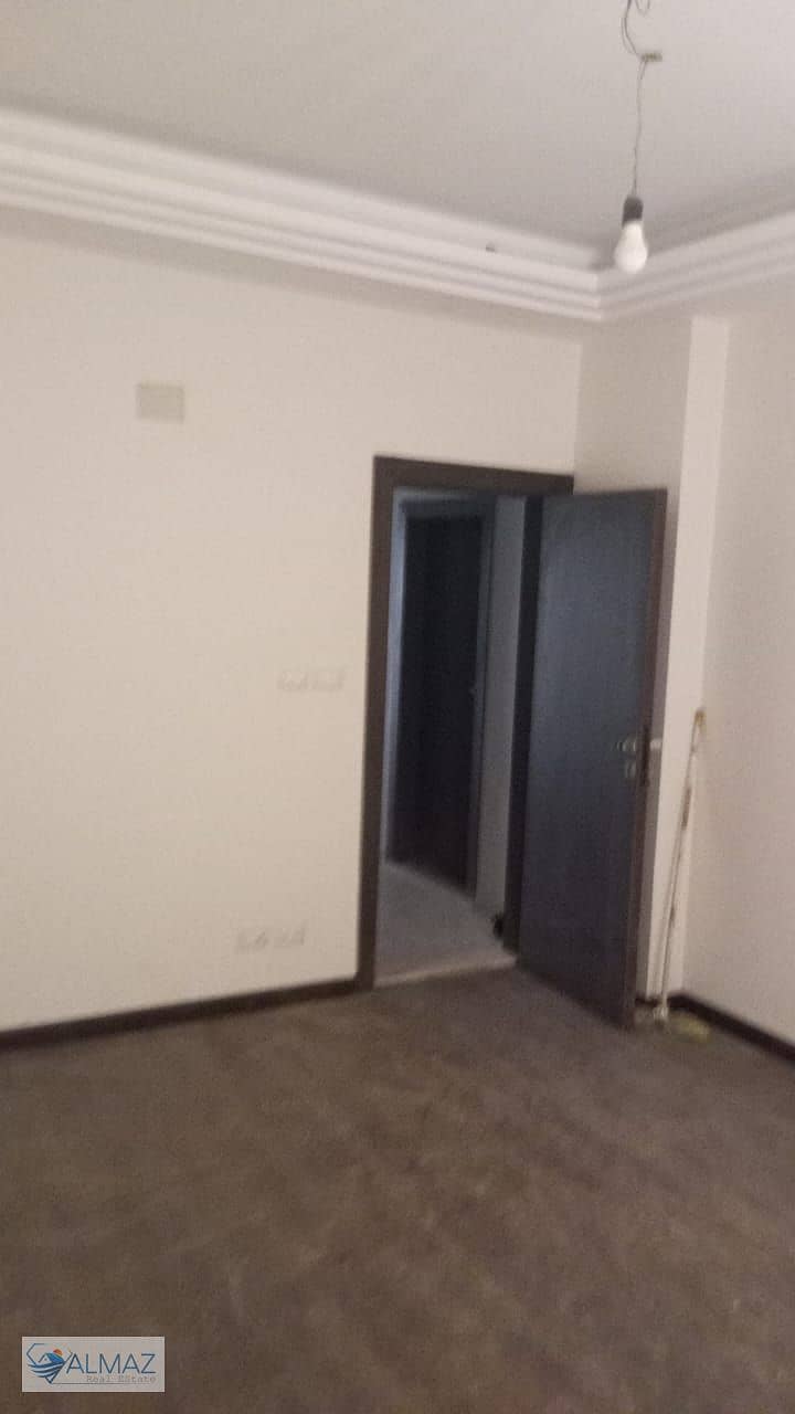 5 WhatsApp Image 2025-11-27 at 11.27. 20 AM. jpeg