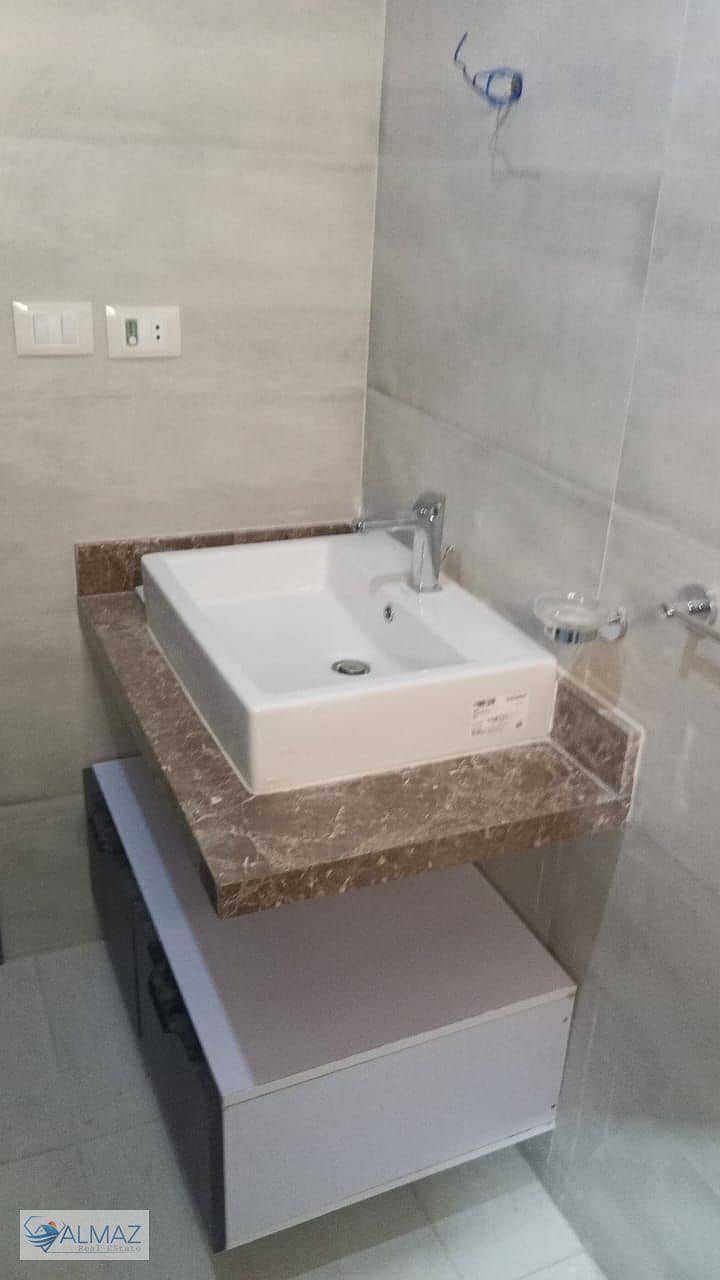 18 WhatsApp Image 2025-11-27 at 11.27. 20 AM (1). jpeg