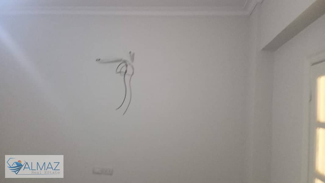 24 WhatsApp Image 2025-11-27 at 11.27. 23 AM (1). jpeg