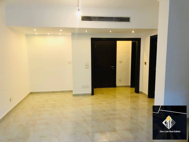 4 3a97dc95-f03c-4ed4-8585-09cd8404cd8f. jpeg