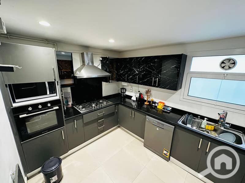 5 WhatsApp Image 2025-11-23 at 4.22. 25 PM. jpeg