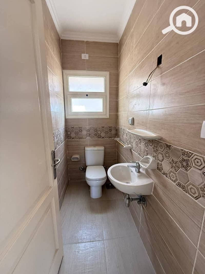 15 548193698_1457949423000296_6635648525592494996_n. jpg