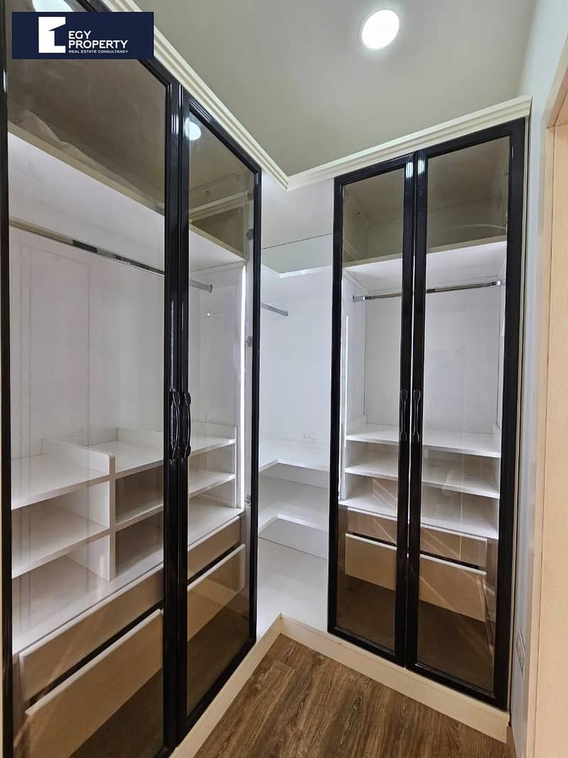 4 _files_WhatsApp Image 2025-11-24 at 5.58. 46 PM. jpeg