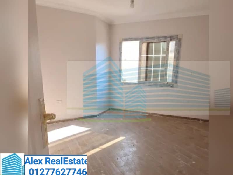 10 WhatsApp Image 2025-10-06 at 4.25. 52 PM. jpeg