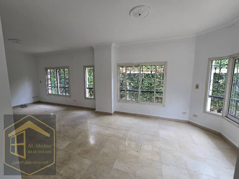 2 WhatsApp Image 2025-11-27 at 11.40. 59 (2). jpeg